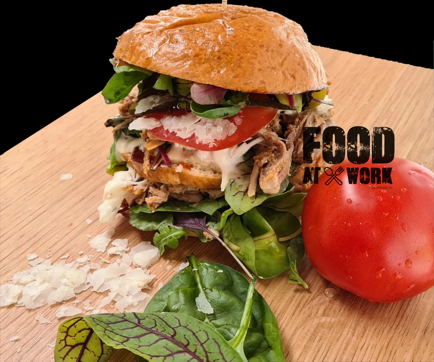 Burger mit Tomate von Food at work