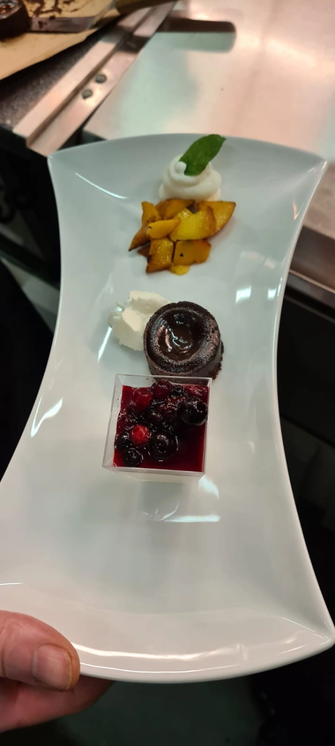 Burger mit Tomate von Food at work