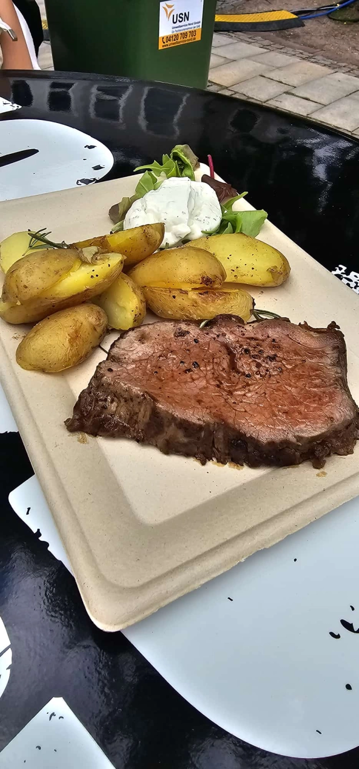 Burger mit Tomate von Food at work